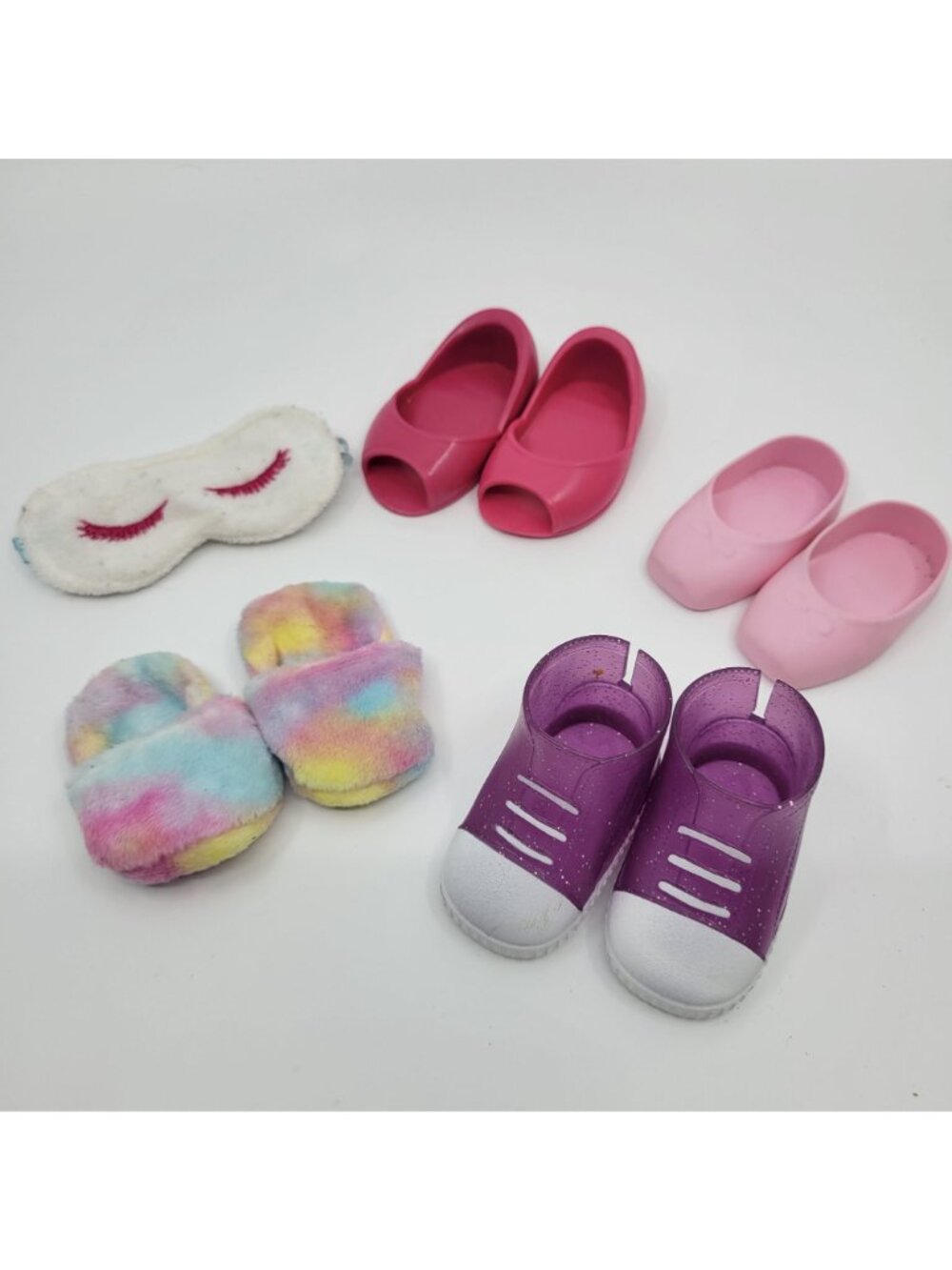 18" Doll Clothes, Shoes, and Accessories - fits American Girl Dolls - 26 pieces - Picture 8 of 8